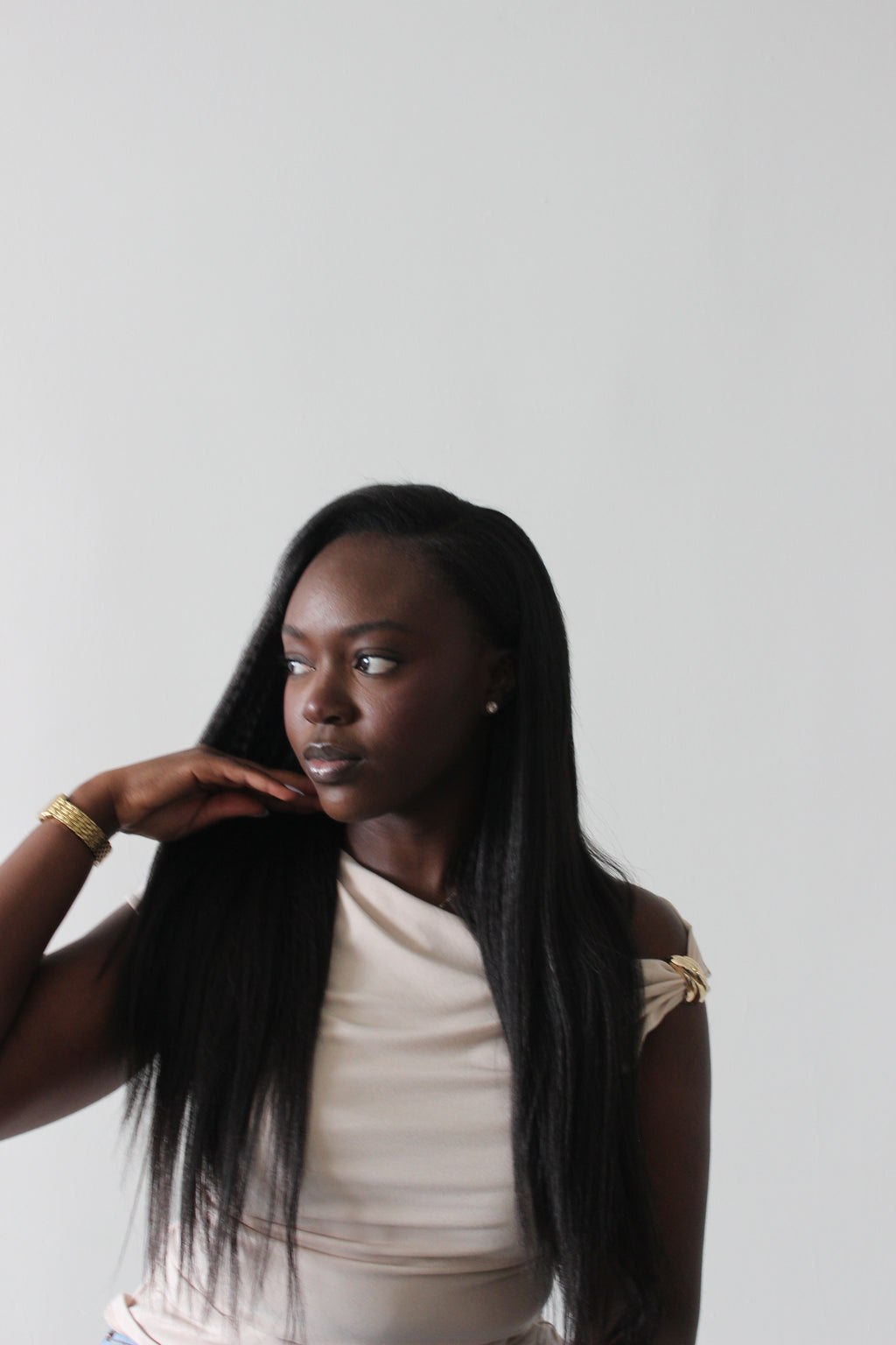 Kinky Straight Bundles