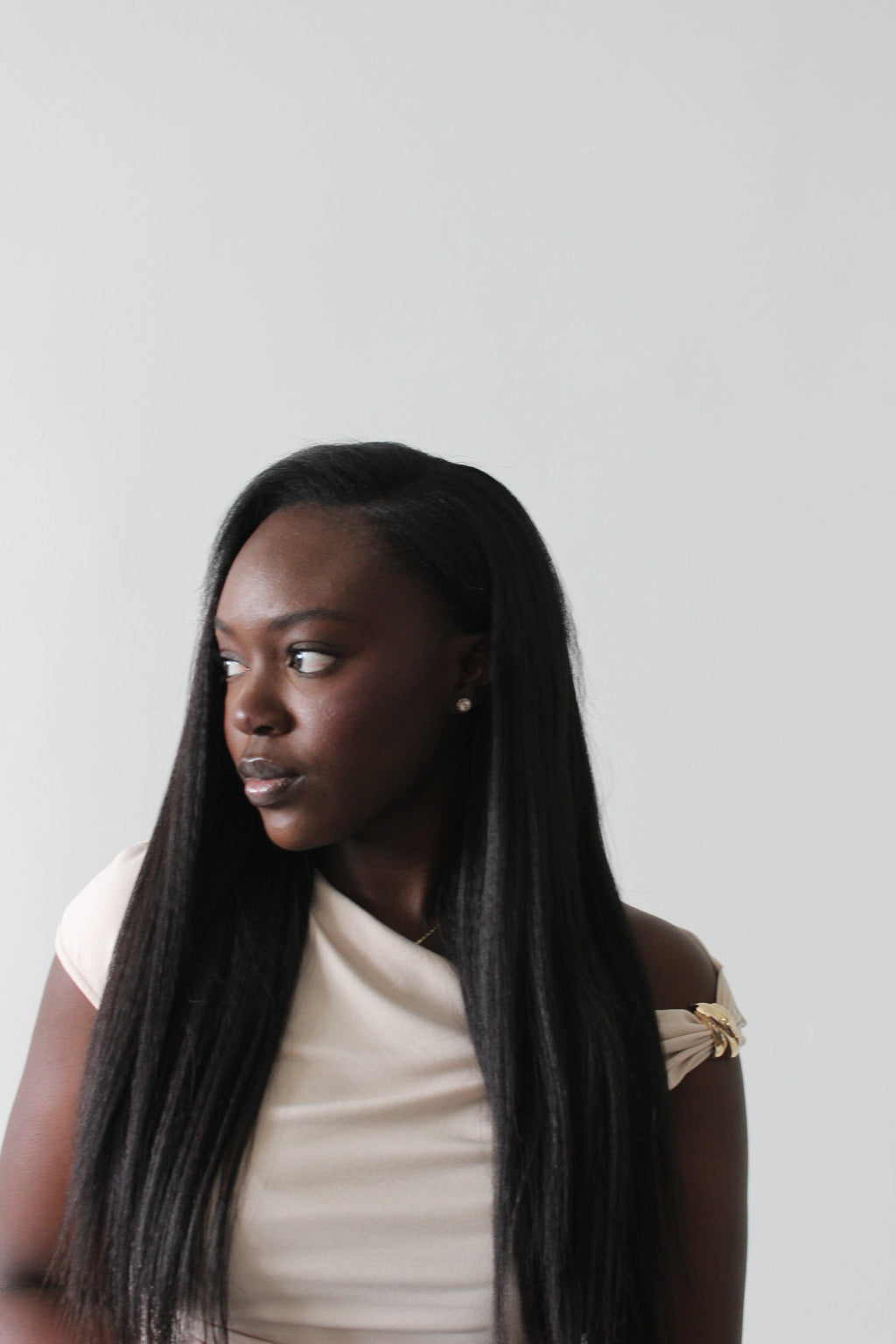 Kinky Straight Bundles